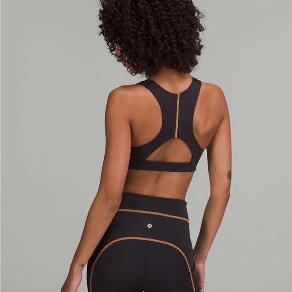 Lululemon Tough Train High-Neck Bra *Medium Support Size 4 - Picture 4 of 7